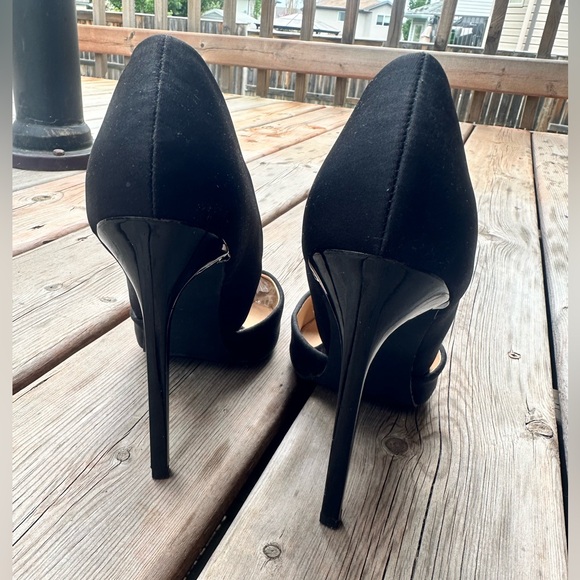 JustFab pointy toed black heels - Picture 3 of 5